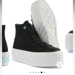 CHUCK TAYLOR ALL STAR LIFT 2X HIGH 'SURFACE FUSION - BLACK'/ electronic aqua